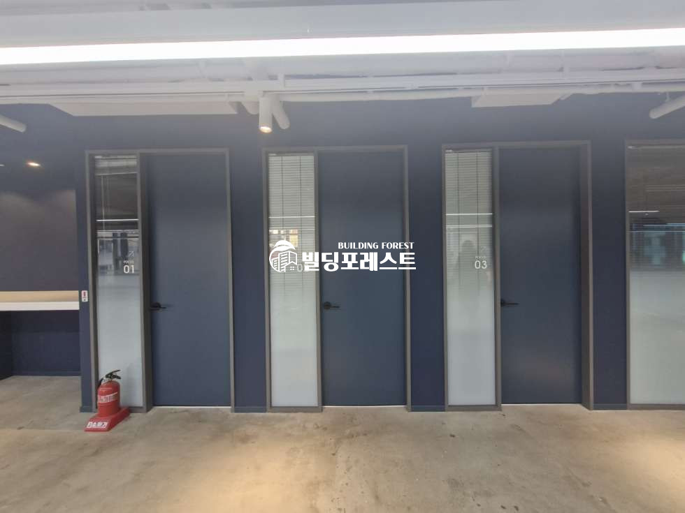 서울 강남구 역삼동 테헤란로 이면에 위치한 룸6 + 홀+탕비실 완비된 대형 사무실 임대 월세 매물번호 14628 사진 5