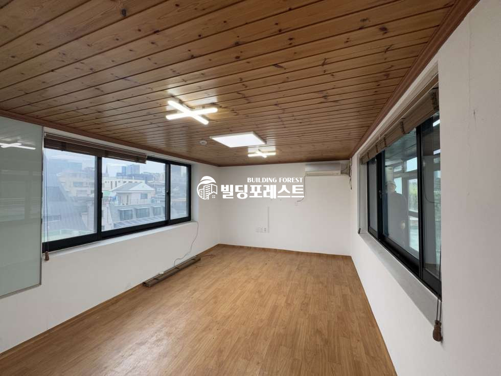 서울 강남구 역삼동 [선릉공원뷰] 강남 역삼동 인테리어 예정된 선릉공원 뷰 사무실 임대 (실65평) 월세 매물번호 15855 사진 8