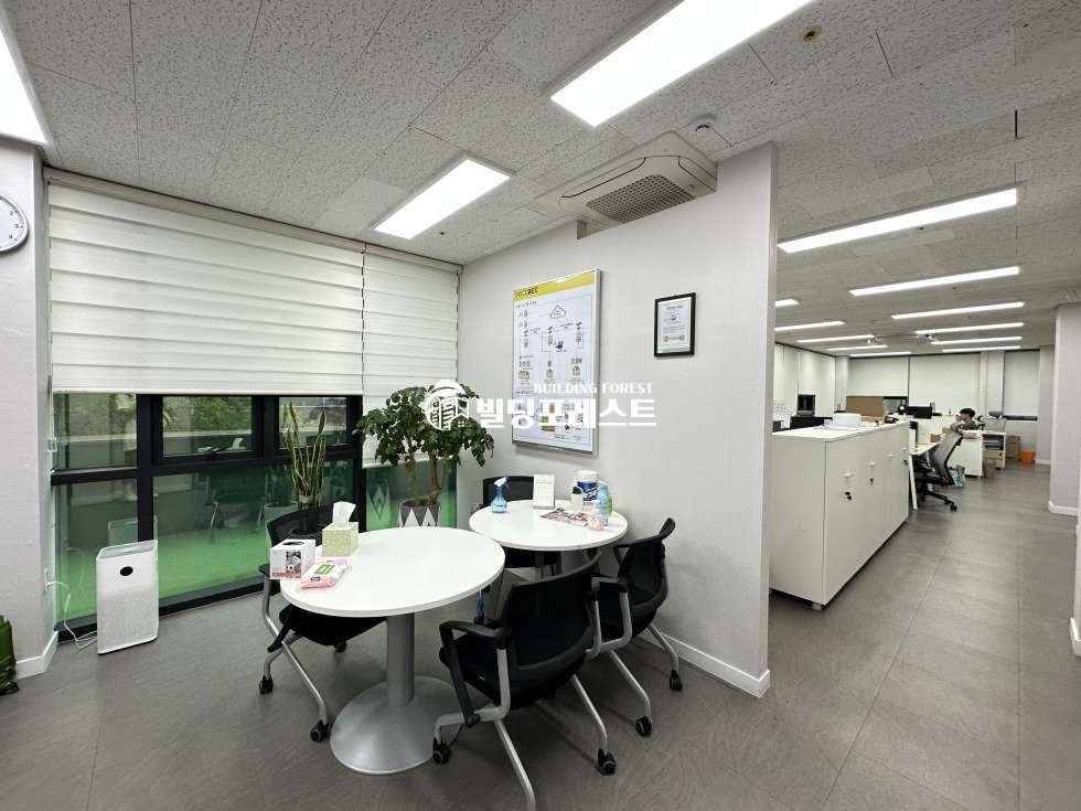 서울 강남구 논현동 [가성비GOOD][임대] 강남구청역/선정릉역 역세권 대로변 대형사무실 (전용80평) 월세 매물번호 16366 사진 8