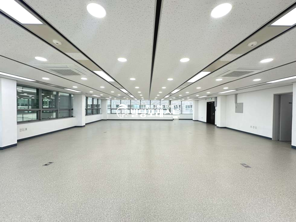 서울 강남구 대치동 삼성역 인근 대로변 이면 관리 잘 된 깔끔한 오피스 빌딩 (전용51평) 월세 매물번호 16670 사진 5