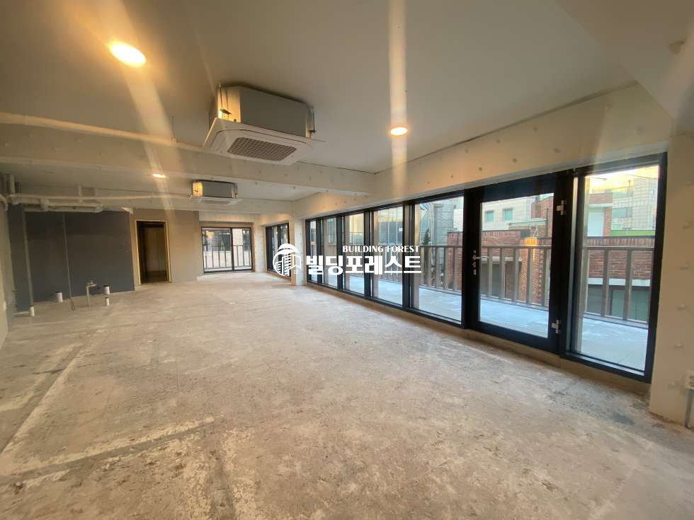 서울 강남구 청담동 청담동 명품거리 이면 올리모델링 3층 임대 월세 매물번호 14607 사진 1