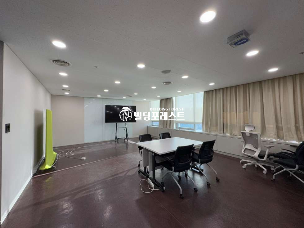 서울 강남구 도곡동 도곡동 사무실 임대 매봉역 대형평수 양재전화국사거리 인근 논현로 대로변 125평 월세 매물번호 14170 사진 6