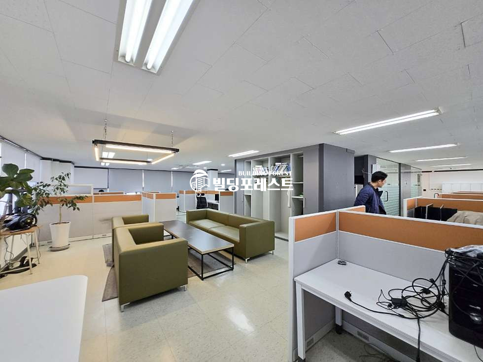 서울 강남구 역삼동 역삼동 대로변 찐 가성비 사무실 임대/ 주차도 8대 드립니다! 월세 매물번호 15868 사진 19