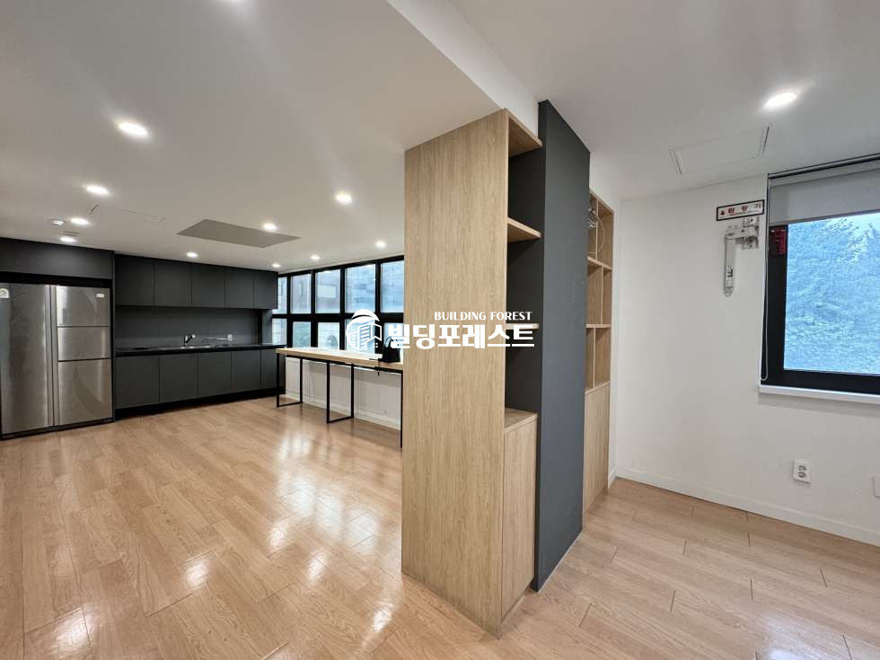 서울 강남구 삼성동 삼성동 역세권 대형 인테리어 사무실 임대 (전용 95평) 월세 매물번호 12374 사진 8
