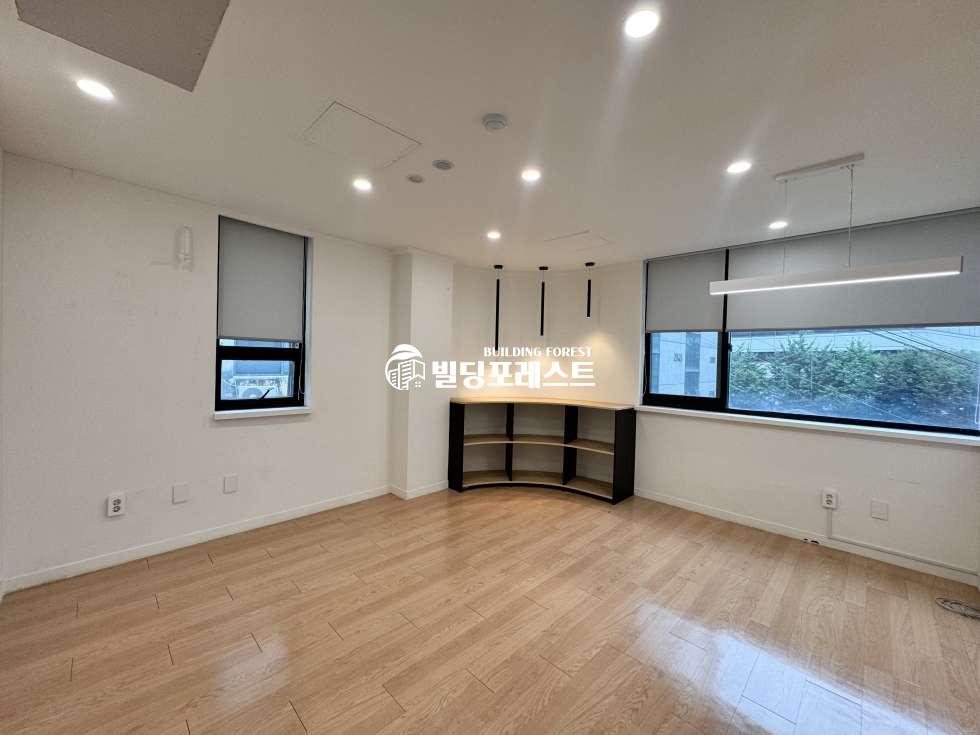 서울 강남구 삼성동 삼성동 역세권 대형 인테리어 사무실 임대 (전용 95평) 월세 매물번호 12374 사진 9