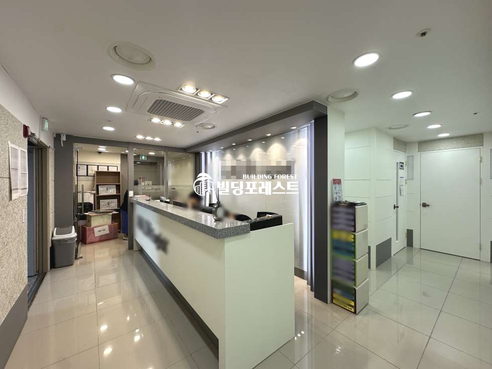 서울 강남구 대치동 금액인하!!! 대치사거리 학원가 깔끔한 내/외관 사무실/학원 (전용50평) 월세 매물번호 16219 사진 6