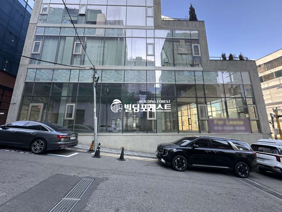 서울 강남구 청담동 청담동 청담사거리 이면 전면 노출 층고 높은 상가 월세 매물번호 18600 사진 3