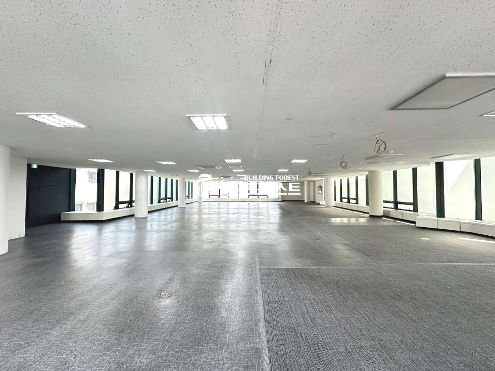 서울 강남구 신사동 신사동 사무실 임대 도산공원사거리 대로변 주차 편리 (전용110평) 월세 매물번호 16248 사진 3