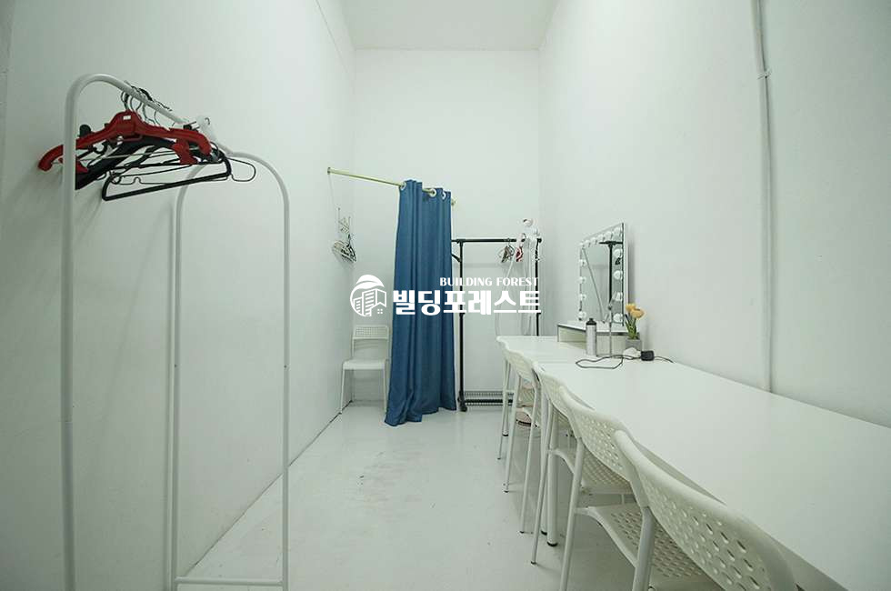 서울 서초구 양재동 양재동 양재천 카페거리 메인도로 스튜디오 상가 임대 월세 매물번호 19336 사진 8