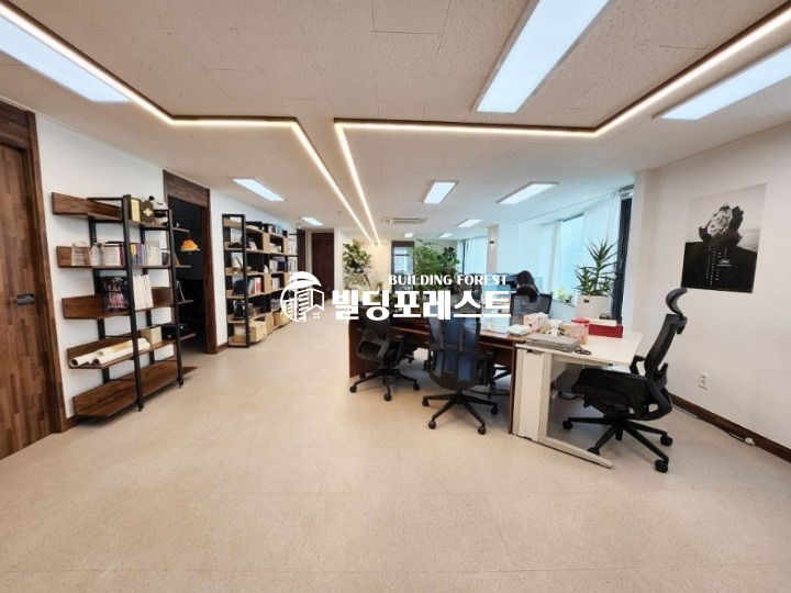 서울 강남구 신사동 압구정로데오역 강남신사동 사무실임대 (실60평) 월세 매물번호 17117 사진 1
