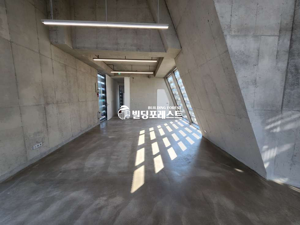 서울 강남구 신사동 신사동 사옥 임대 시선집중 통임대 압구정역 사옥 추천 월세 매물번호 20251 사진 8
