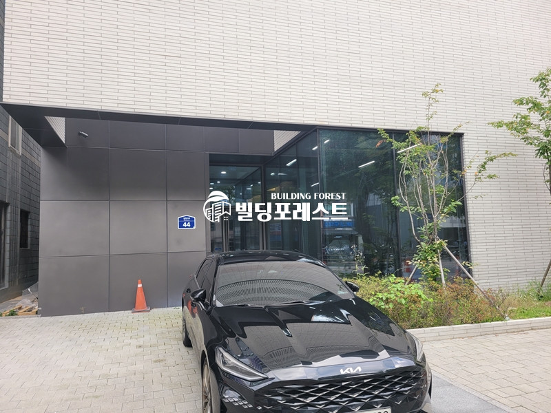 서울 송파구 석촌동 송파구 석촌고분역 초역세권 신축급빌딩 임대 1층~3층 월세 매물번호 20308 사진 9