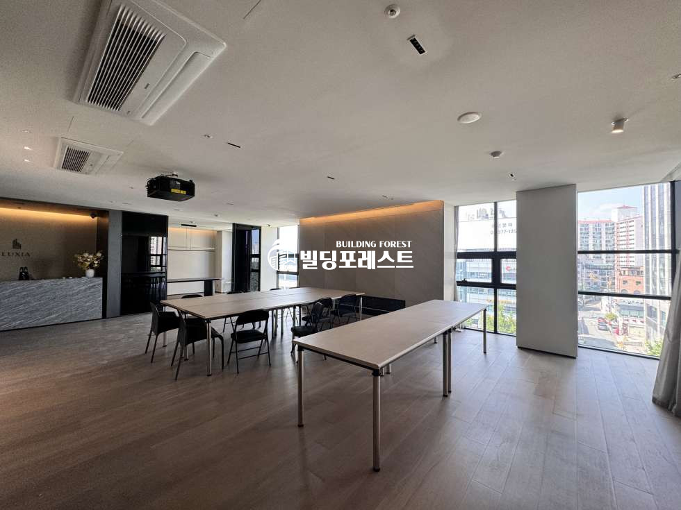서울 강남구 청담동 청담덕영빌딩동 강남 청담동 도산대로변 의원/사무실 임대 월세 매물번호 11975 사진 1