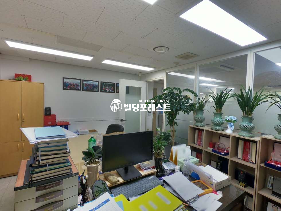 서울 강남구 역삼동 선릉역 초역세권 도보 2분! 뷰 좋은 사무실! 월세 매물번호 10965 사진 4