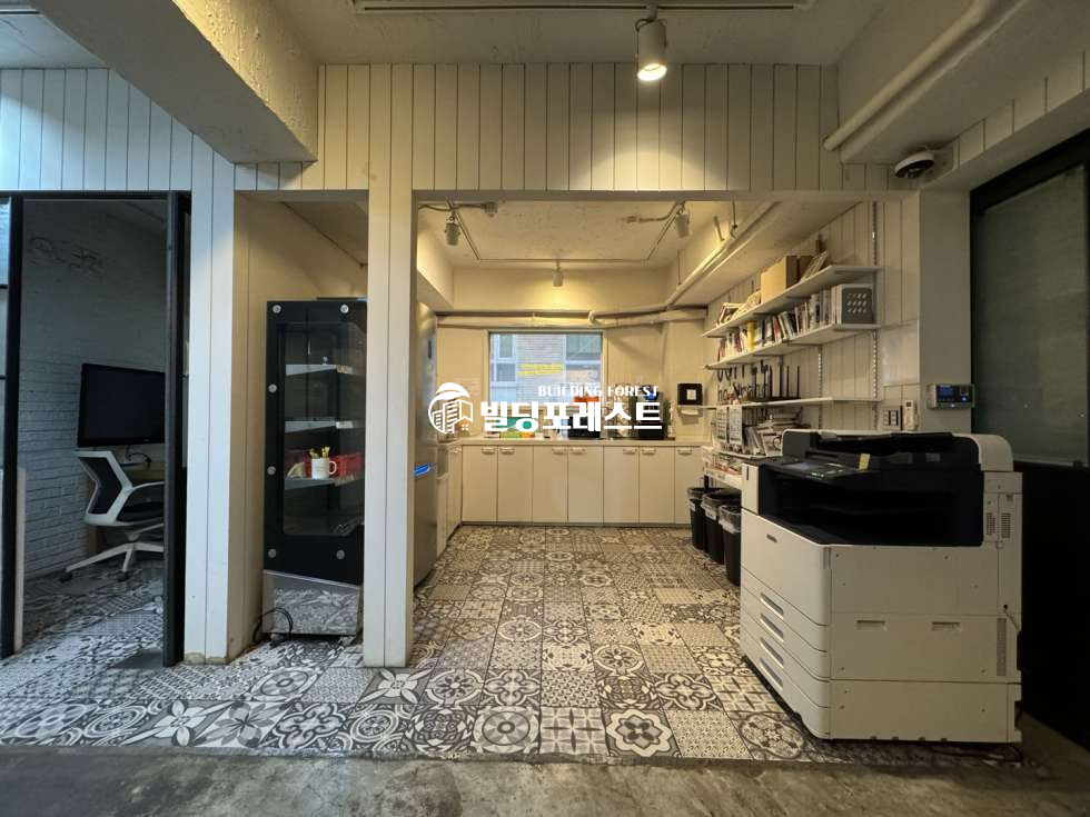 서울 강남구 신사동 강남 신사동 사무실 압구정역 인테리어 완비 월세 매물번호 12042 사진 4