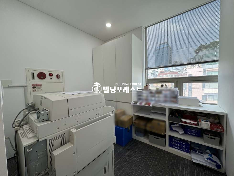 서울 강남구 역삼동 구역삼세무서사거리 인근 역삼로 메인 대로변 사무실 인테리어 최상 월세 매물번호 11956 사진 8
