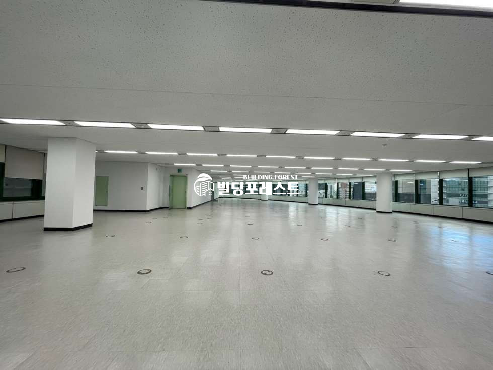서울 강남구 역삼동 2호선 강남역 지하철 연결된 역삼동 사무실 (전용130평) 월세 매물번호 11207 사진 7