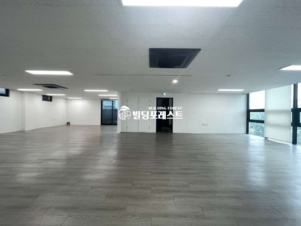 서울 강남구 논현동 언주로 이면 학동역 가까운 논현동 사무실 (전용 40평) 월세 매물번호 10808 사진 4