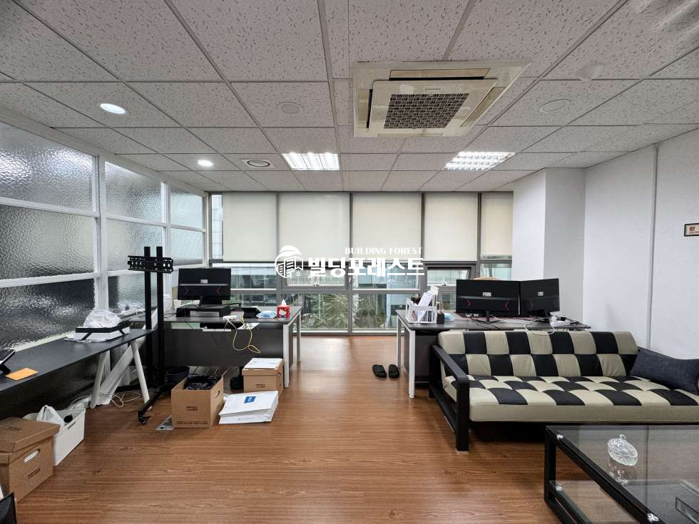 서울 강남구 대치동 티케이오케이빌딩동 강남 대치동 초역세권 포스코 사거리 인근 중형 인테리어 사무실 임대 (전용56.1평) 월세 매물번호 12982 사진 4
