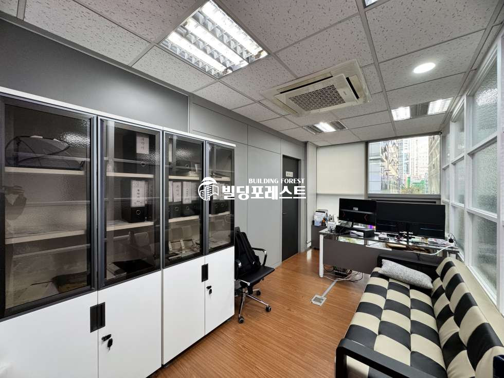 서울 강남구 대치동 티케이오케이빌딩동 강남 대치동 초역세권 포스코 사거리 인근 중형 인테리어 사무실 임대 (전용56.1평) 월세 매물번호 12982 사진 6