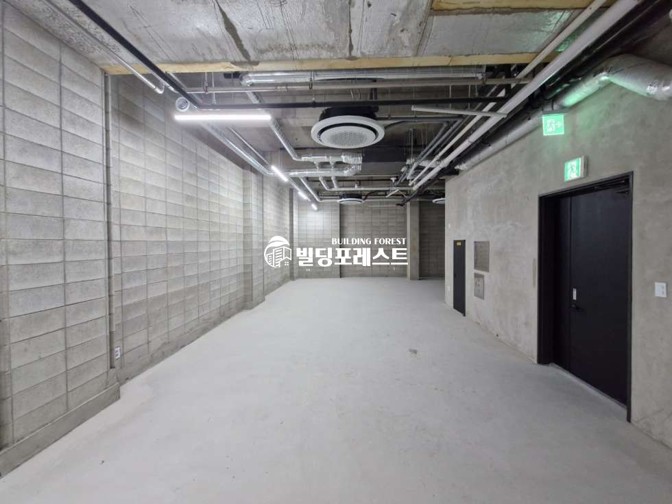 서울 강남구 대치동 한티역 2분 거리 먹자 상권의 중심지역 사무실임대 월세 매물번호 13113 사진 3