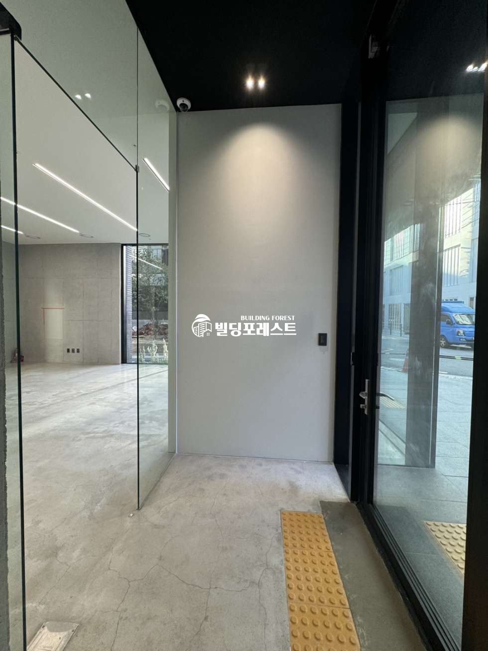 서울 강남구 논현동 강남 상가 사무실 임대 논현동 학동근린공원 인근 소형 평수 16평 월세 매물번호 13337 사진 3